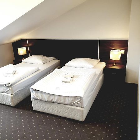 Hotel Perla Podhala Szaflary Esterno foto
