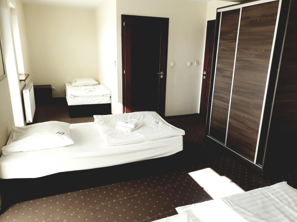 Hotel Perla Podhala Szaflary Esterno foto